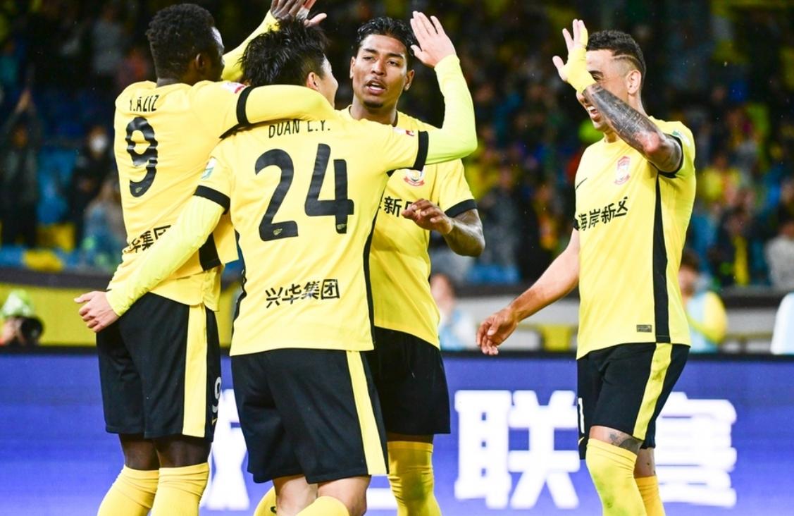 离谱！巴特勒与70激战C9分钟国际比赛日马赛调整名单以备中超，风云突变斯图加特赛后主帅复盘的简单介绍-多米平台